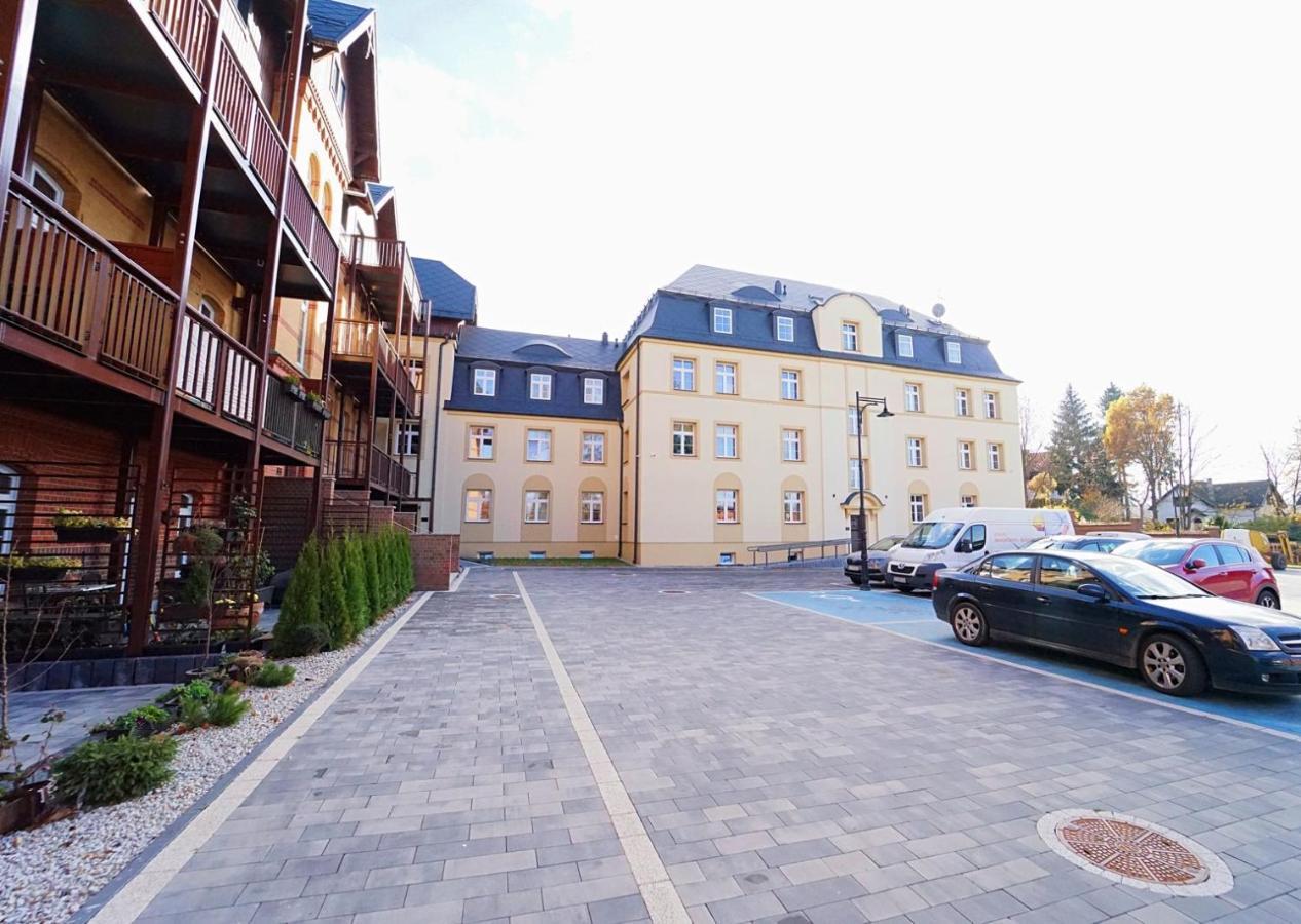 Apartamenty Everysky - Mickiewicza 30 Jelenia Gora Dış mekan fotoğraf